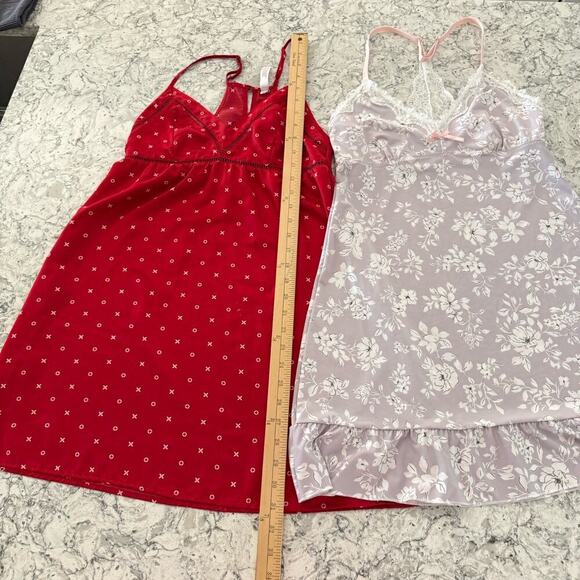 Women’s Sleep Chemise Gown Size XS/S Red Purple Floral Silky - Picture 7 of 11